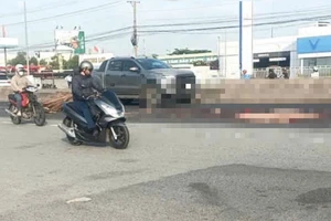Người đàn ông đi bộ qua đường tử vong sau va chạm liên tiếp