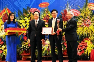 Việt Nam có thêm 65 giáo sư, 638 phó giáo sư