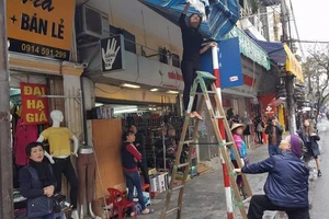 Hà Nội đồng loạt dẹp vỉa hè 