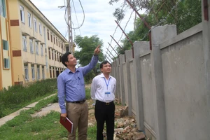 'Kín cổng, cao tường' chuẩn bị cho kỳ thi THPT