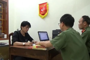 Khởi tố 23 người trong đường dây làm giả chứng chỉ nghề