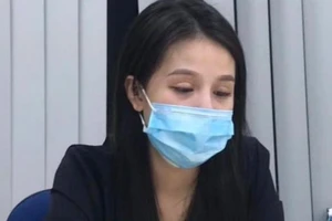 Cô gái 21 tuổi tổ chức cho hàng chục khách sử dụng trái phép chất ma túy tại quán bar 