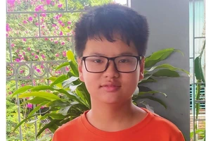 Cứu người khỏi đường ray, học sinh lớp 7 được Bộ GD&ĐT tặng bằng khen