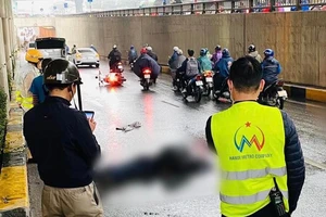 Nam sinh trường chuyên tử vong trong hầm chui ở Hà Nội