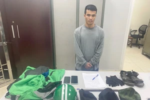 Rủ bạn tù vào UBND phường phá két sắt trộm tiền