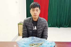 Rủ bạn nghiện ra bờ suối sử dụng ma túy rồi sát hại bằng dây thừng