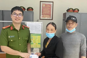 Suýt mất 25 triệu đồng sau tin nhắn yêu cầu chuyển khoản để nhận quà từ nước ngoài