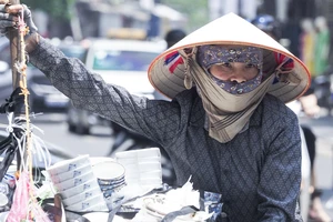 Nắng nóng ở Việt Nam lập kỷ lục mới, có nơi 44,1 độ C