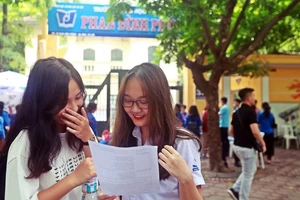 Hà Nội: Thí sinh đăng ký thi lớp 10 trường tốp đầu rất cao 