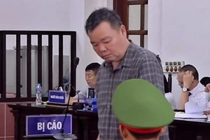 Nguyên Chánh Văn phòng tỉnh ủy Hoà Bình lĩnh án tù