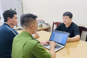 Phá đường dây lừa đảo bán thuốc qua mạng với hơn 7.000 bị hại