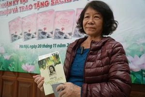 Lan tỏa ‘tủ sách Đặng Thùy Trâm’ đến với trường học