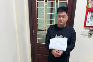 Giả danh công an để lừa đảo chiếm đoạt tài sản