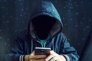 Mất 1,4 tỉ đồng sau khi nghe cuộc gọi mạo danh công an