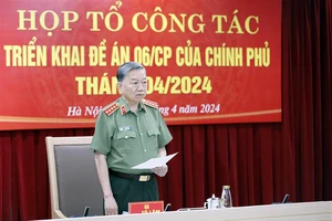 Bộ trưởng Công an: Đảm bảo dữ liệu ‘đúng, đủ, sạch, sống’ của giấy phép lái xe