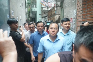 Nhân chứng vụ cháy 14 người tử vong: Tôi đang ngủ thì nghe tiếng nổ rất to, nhìn thấy cột khói bốc lên