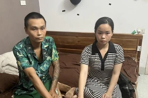 Bắt 2 người làm giả con dấu của nhiều bệnh viện ở Hà Nội