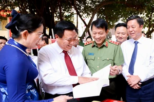 Hoạt động của Bộ trưởng Lương Tam Quang tại hội thảo '55 năm Công an Nhân dân thực hiện Di chúc của Chủ tịch Hồ Chí Minh'