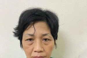 Bắt giữ ‘cò lởm’ lừa tiền của người nhà bệnh nhân tại bệnh viện Việt Đức