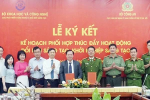 Bộ Công an và Bộ KH&CN ký kế hoạch thúc đẩy đổi mới sáng tạo