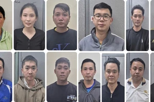 Khởi tố 13 người trong đường dây lấy cắp thông tin cá nhân