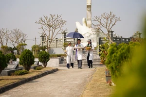 Tảo mộ cuối năm- nét đẹp trong văn hóa Việt Nam