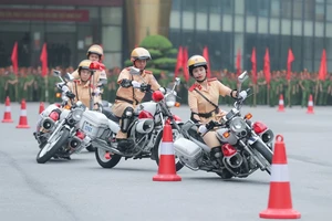 Bộ Công an tiếp nhận việc sát hạch, cấp giấy phép lái xe thế nào?