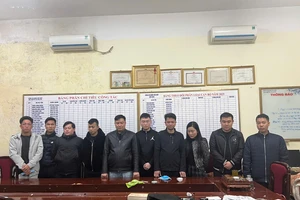 Thu giữ 21 xe Rolls-Royce, Mercedes, Maybach của nhóm lừa đảo đầu tư tiền ảo 