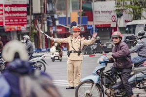 CSGT sẽ chủ động điều khiển đèn tín hiệu phù hợp với tình hình giao thông