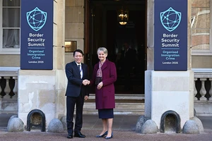 Bộ trưởng Lương Tam Quang dự Hội nghị thượng đỉnh về An ninh biên giới tại Anh