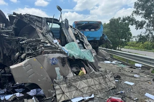 Cục CSGT thông tin về vụ tai nạn liên hoàn trên cao tốc Hà Nội – Hải Phòng 