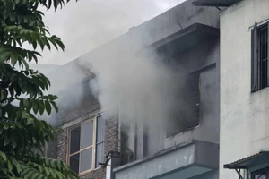 Hà Nội: 2 người tử vong trong vụ nổ gây cháy nhà ở Hà Đông 