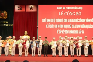Công an Hà Nội ra mắt 126 công an phường, xã theo mô hình mới