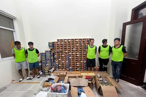 Hà Nội: Triệt phá đường dây sản xuất, tiêu thụ pháo nổ quy mô lớn