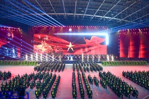 Khai mạc Đại hội khỏe ‘Vì an ninh Tổ quốc’ lần thứ 9