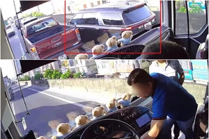 Hé lộ nguyên nhân ban đầu vụ tài xế ô tô con rút chìa khóa xe khách 