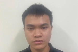 Bắt nam thanh niên trong vụ 'tổng tài' chỉ tay cho đánh nhân viên quán cà phê