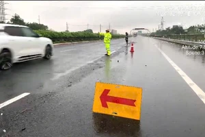 Cấm đường cao tốc để bảo đảm an toàn khi bão số 10 vào đất liền