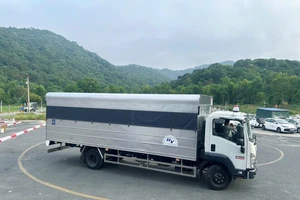 Cấp giấy phép lái xe điện tử, thủ tục gọn nhẹ, nâng chuẩn sát hạch 