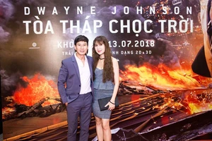 Hàng loạt hot girl dự buổi ra mắt phim Tòa tháp chọc trời