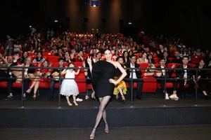 Hồ Ngọc Hà ra mắt MV kỹ xảo 3D đầy choáng ngợp 