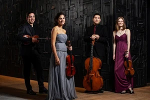 Tứ tấu đàn dây Vera Quartet từ Mỹ lần đầu đến Việt Nam