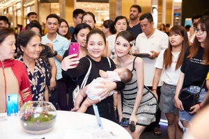 Ngắm Sam sexy sau Confetti