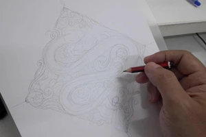 Tranh Đông Hồ, ẩm thực Huế vào áo thun của giới trẻ