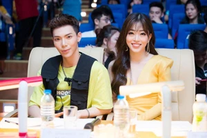 Á hậu Phương Nga bắt tay Erik tìm kiếm tài năng biểu diễn