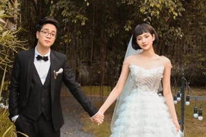 Bùi Anh Tuấn sẽ 'cưới' Hiền Hồ trong phòng khách Music Home