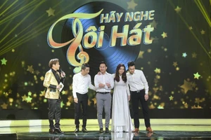 Giả trai tây hát dân ca, Xuân Nghi bước thẳng vào chung kết