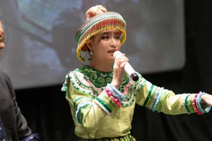 Một ngày vào vai Mị Hoàng Thuỳ Linh thu về hơn 2,5 triệu views