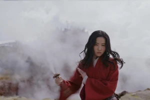 Hoa Mộc Lan phiên bản 2020 tung trailer cực hoành tráng