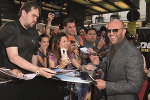 Jason Statham tụ hội tại buổi công chiếu phim 'Fast & Furious'